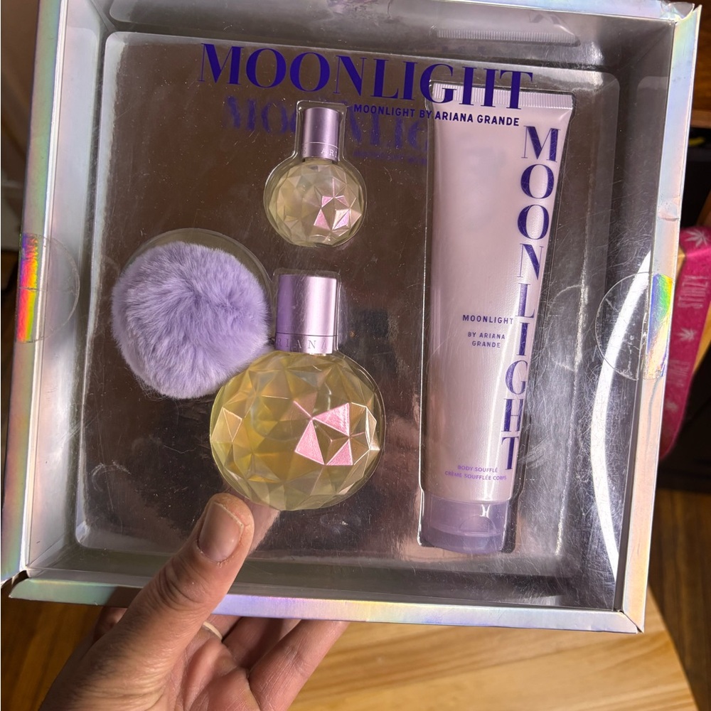 Moonlight by ariana grande 3 piece gift set